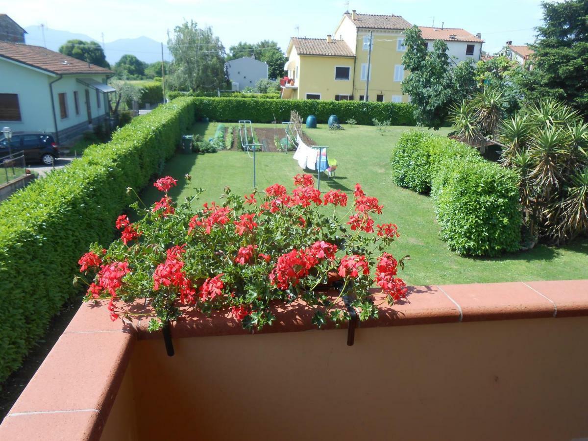 Casa Vacanze Orsi Lucca Exterior foto